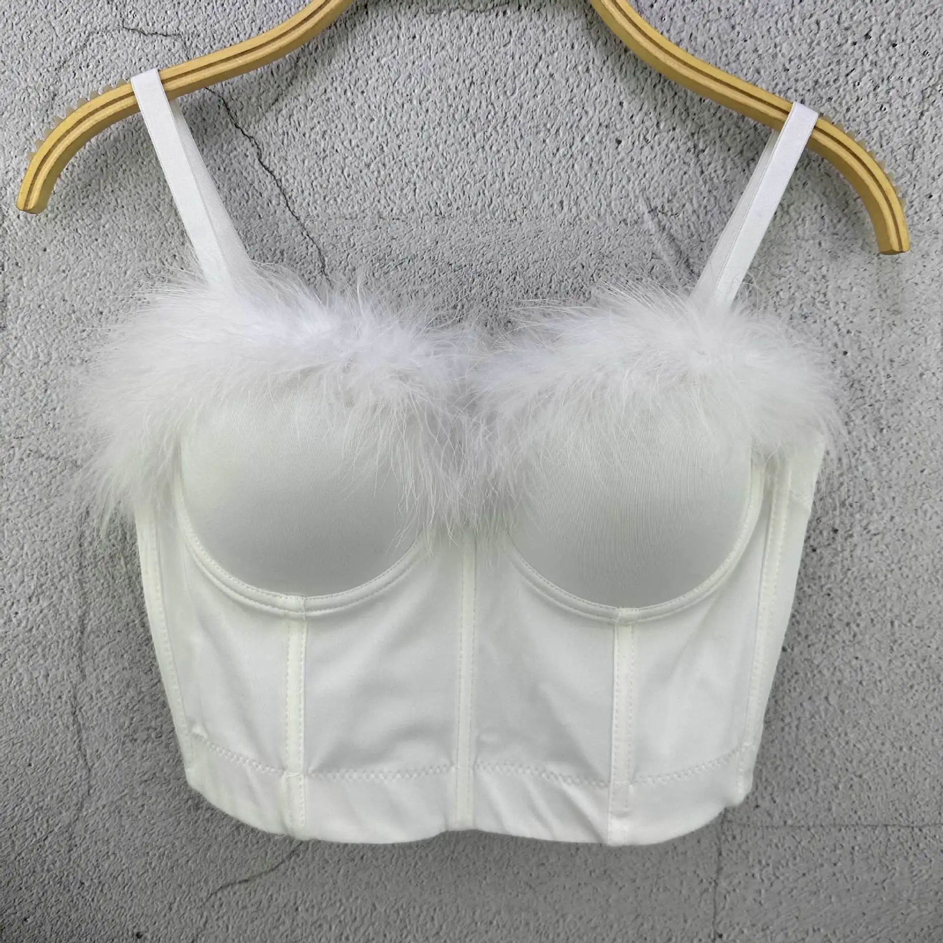 2024 Новый женский топ
2024 Новый женский топ