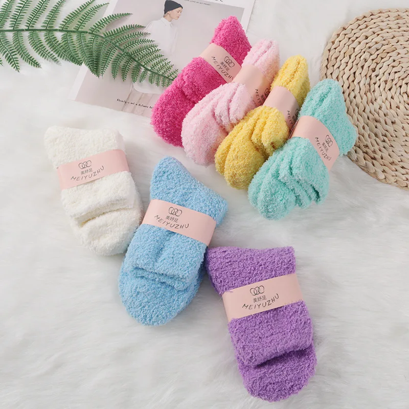 

Wholesale 50 pairs Winter Warm Fluffy Socks In Women's Cute Soft Elastic Coral Velvet Indoor Floor Towel Breathable Pure Color