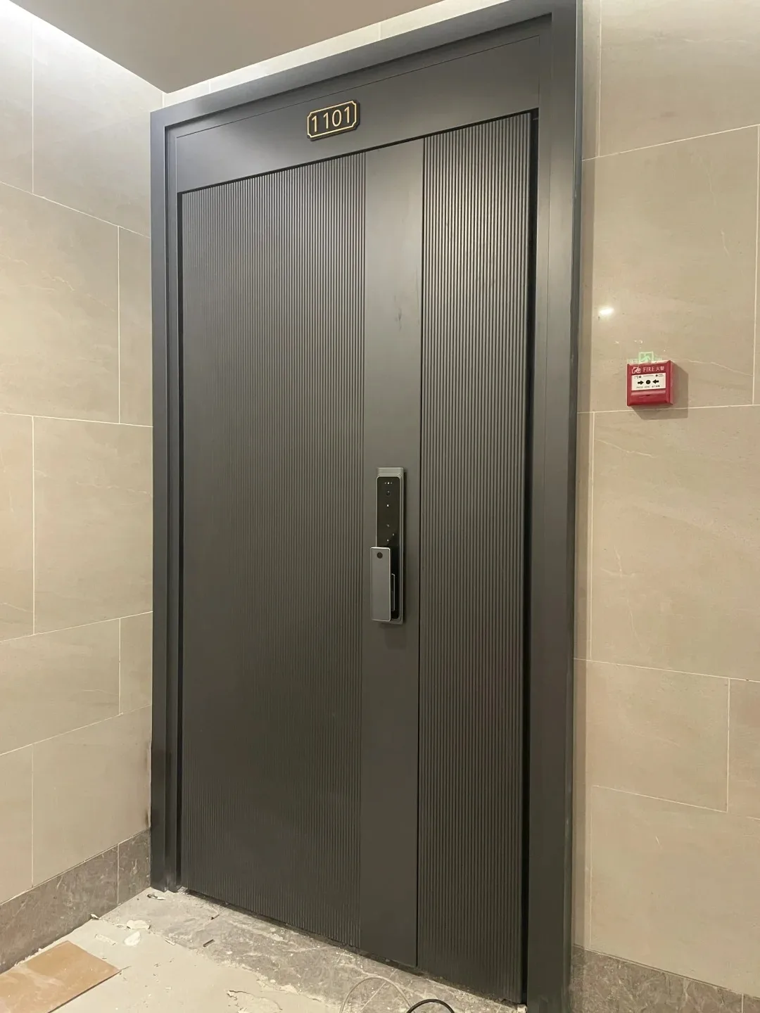 Sixinalu Wholesale Price Exterior Villa Security Door Modern Design Entrance Door New Stainless Steel Front Doors for House
Sixinalu Wholesale Price Exterior Villa Security Door Modern Design Entrance Door New Stainless Steel Front Doors for House