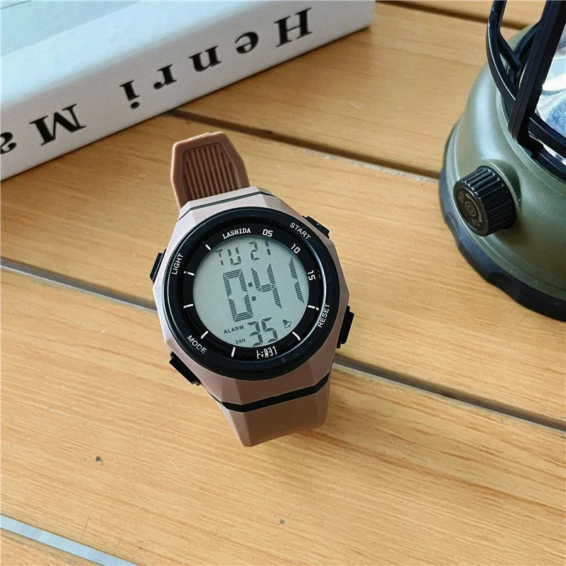 Fashion Sport Digital Luminous Dial Casual Wrist Watches Rubber Strap Teenager Fashionable Clock Waterproof Wristwatch for Men
Fashion Sport Digital Luminous Dial Casual Wrist Watches Rubber Strap Teenager Fashionable Clock Waterproof Wristwatch for Men