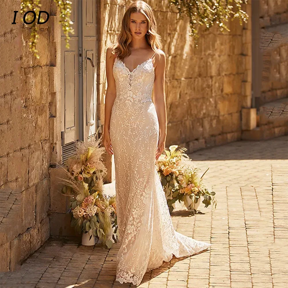 I OD Elegant V-Neck Mermaid Wedding Dress Spaghetti Straps Lace Appliques Backless Bridal Gown Floor Length Vestidos De Novia
I OD Elegant V-Neck Mermaid Wedding Dress Spaghetti Straps Lace Appliques Backless Bridal Gown Floor Length Vestidos De Novia