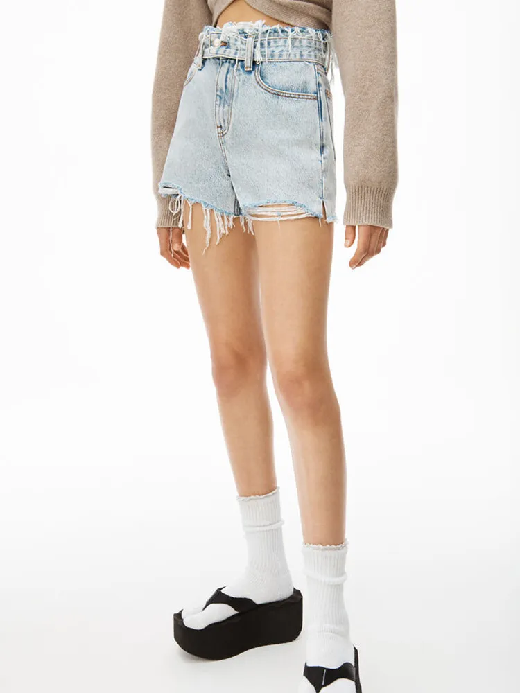 Raw Edge Women Denim Shorts High Waist All Match Casual Female Jeans 2022 new 
Raw Edge Women Denim Shorts High Waist All Match Casual Female Jeans 2022 new