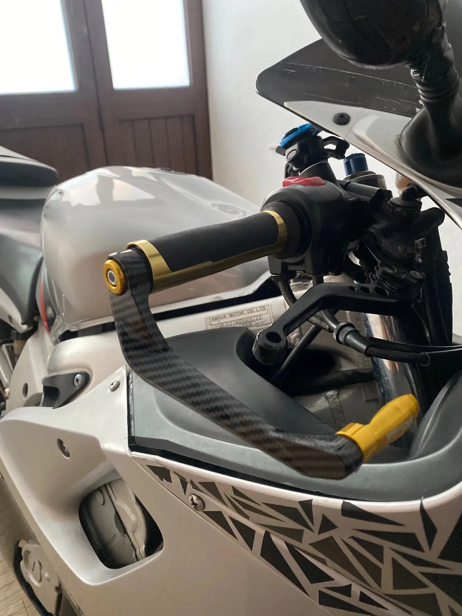 For Duke 125/200/390 Duke125 Duke200 Duke390 Motorcycle Handlebar Grips Guard Brake Clutch Levers Protector Handle Bar Guard
For Duke 125/200/390 Duke125 Duke200 Duke390 Motorcycle Handlebar Grips Guard Brake Clutch Levers Protector Handle Bar Guard