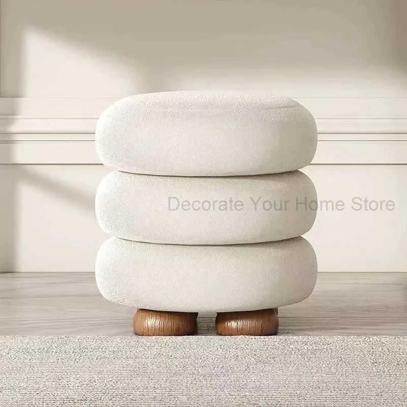 Modern Light Luxury Cream Style Dressing Stool Nordic European Simple Small Round Bench Chair Bedroom Lamb Fleece Makeup Stool
Modern Light Luxury Cream Style Dressing Stool Nordic European Simple Small Round Bench Chair Bedroom Lamb Fleece Makeup Stool