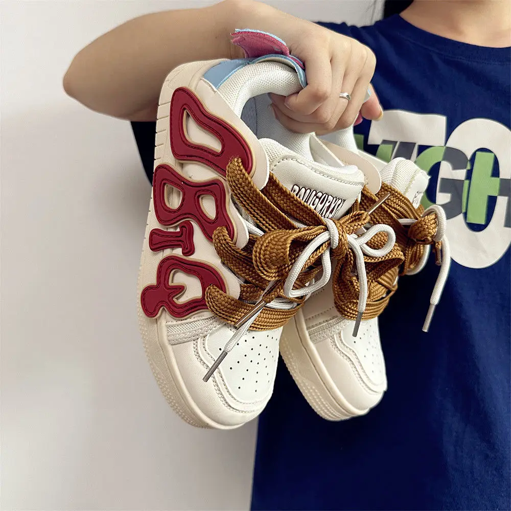 Shoes For Women's Designer Sneakers 2023 Spring Autumn Fashion Men Skateboard Casual Tennis Woman Street Style Breathable Shoes
Shoes For Women's Designer Sneakers 2023 Spring Autumn Fashion Men Skateboard Casual Tennis Woman Street Style Breathable Shoes