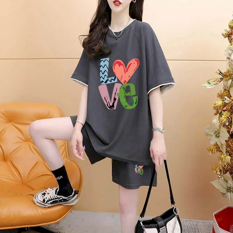 Женский спортивный костюм из 2 предметов, свободная футболка с коротким рукавом и шорты в Корейском стиле 
Женский спортивный костюм из 2 предметов, свободная футболка с коротким рукавом и шорты в Корейском стиле