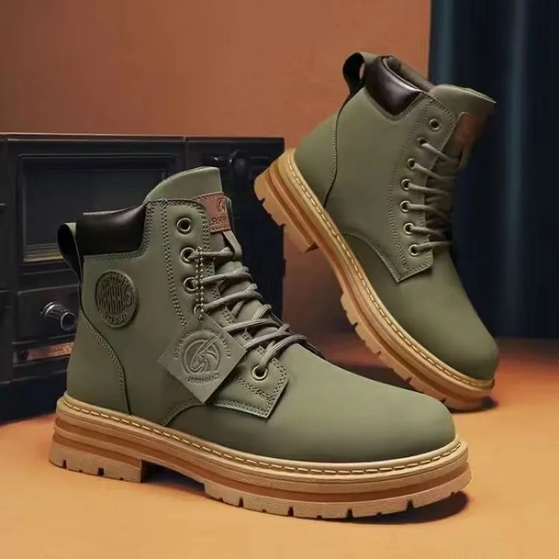 2024 New Handmade Men Boots Fashion Comfortable Leather Men Shoes Ankle Boots Design High Top Men Walking Shoes Classic Hot Sale
2024 New Handmade Men Boots Fashion Comfortable Leather Men Shoes Ankle Boots Design High Top Men Walking Shoes Classic Hot Sale