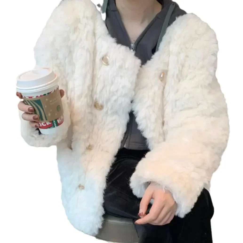 Women's Coats Autumn and Winter Faux Fur Coat Women Korea Warm Loose Short Outercoat Lady Party Elegant Outfits White Lamb Wool
Women's Coats Autumn and Winter Faux Fur Coat Women Korea Warm Loose Short Outercoat Lady Party Elegant Outfits White Lamb Wool