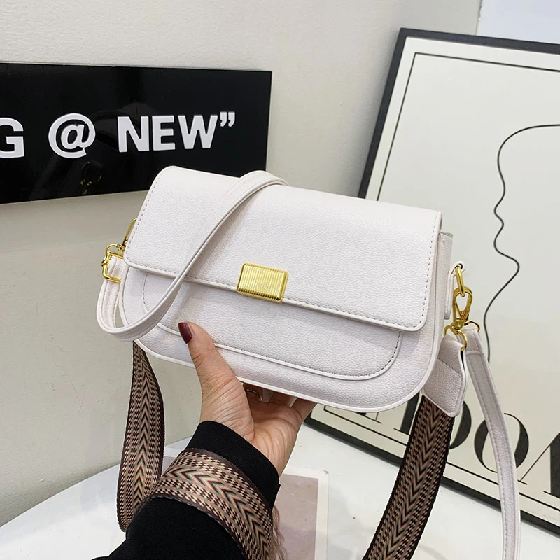 Women Bags 2023 New Simple Design Trend Crossbody Bags Free Shipping Female Shoulder Bag Small Clutch Bags Green Ladies handbags
Women Bags 2023 New Simple Design Trend Crossbody Bags Free Shipping Female Shoulder Bag Small Clutch Bags Green Ladies handbags