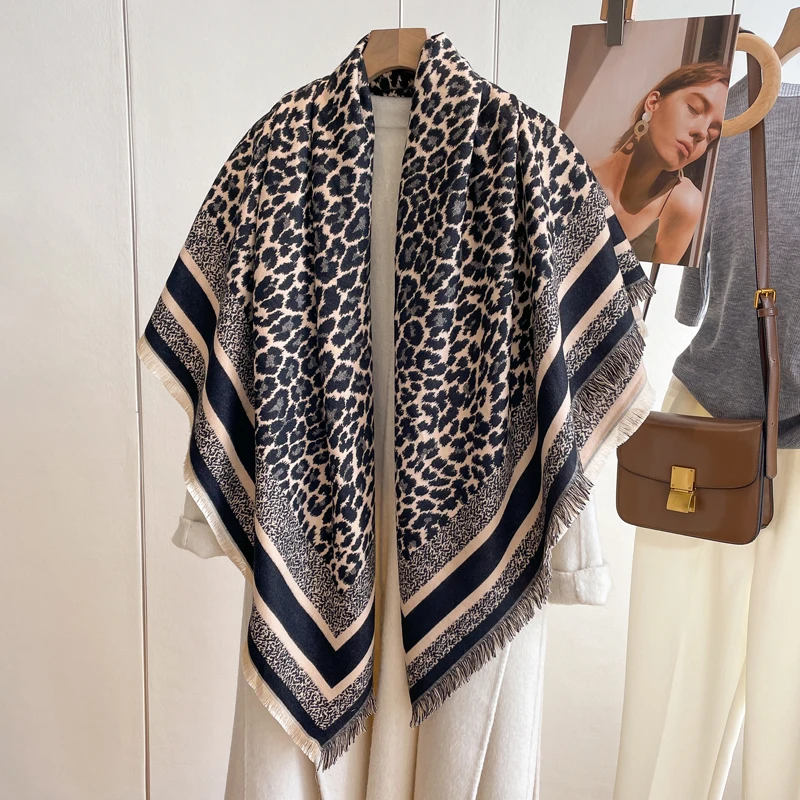 2023 Luxury Brand Thick Blanket Imitation Cashmere Scarf Women Winter Shawl Wraps Square Tassel Stoles Warm Echarpe Pashmina
2023 Luxury Brand Thick Blanket Imitation Cashmere Scarf Women Winter Shawl Wraps Square Tassel Stoles Warm Echarpe Pashmina