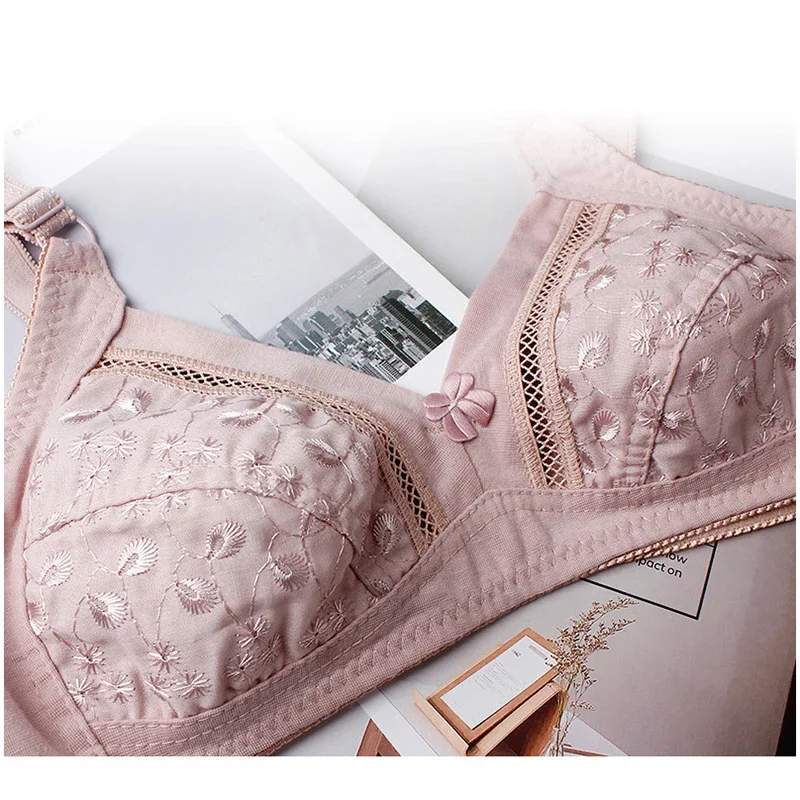 Small size 70A-100B fashion Bra Breathable cotton bras for women summer COOL No rims soft unlined sexy lingerie underwear bh C23 Small size 70A-100B fashion Bra Breathable cotton bras for women summer COOL No rims soft unlined sexy lingerie underwear bh C23