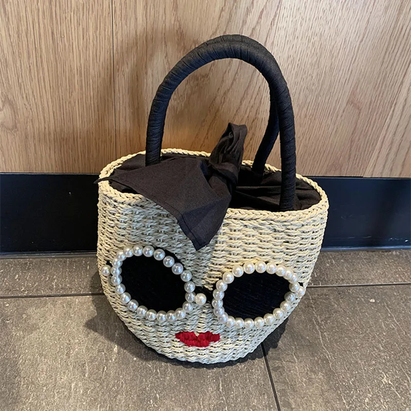 Bucket grass editor bag women's new Korean version of fashion retro glasses red lips woven bag Japanese vine editor bag
Bucket grass editor bag women's new Korean version of fashion retro glasses red lips woven bag Japanese vine editor bag
