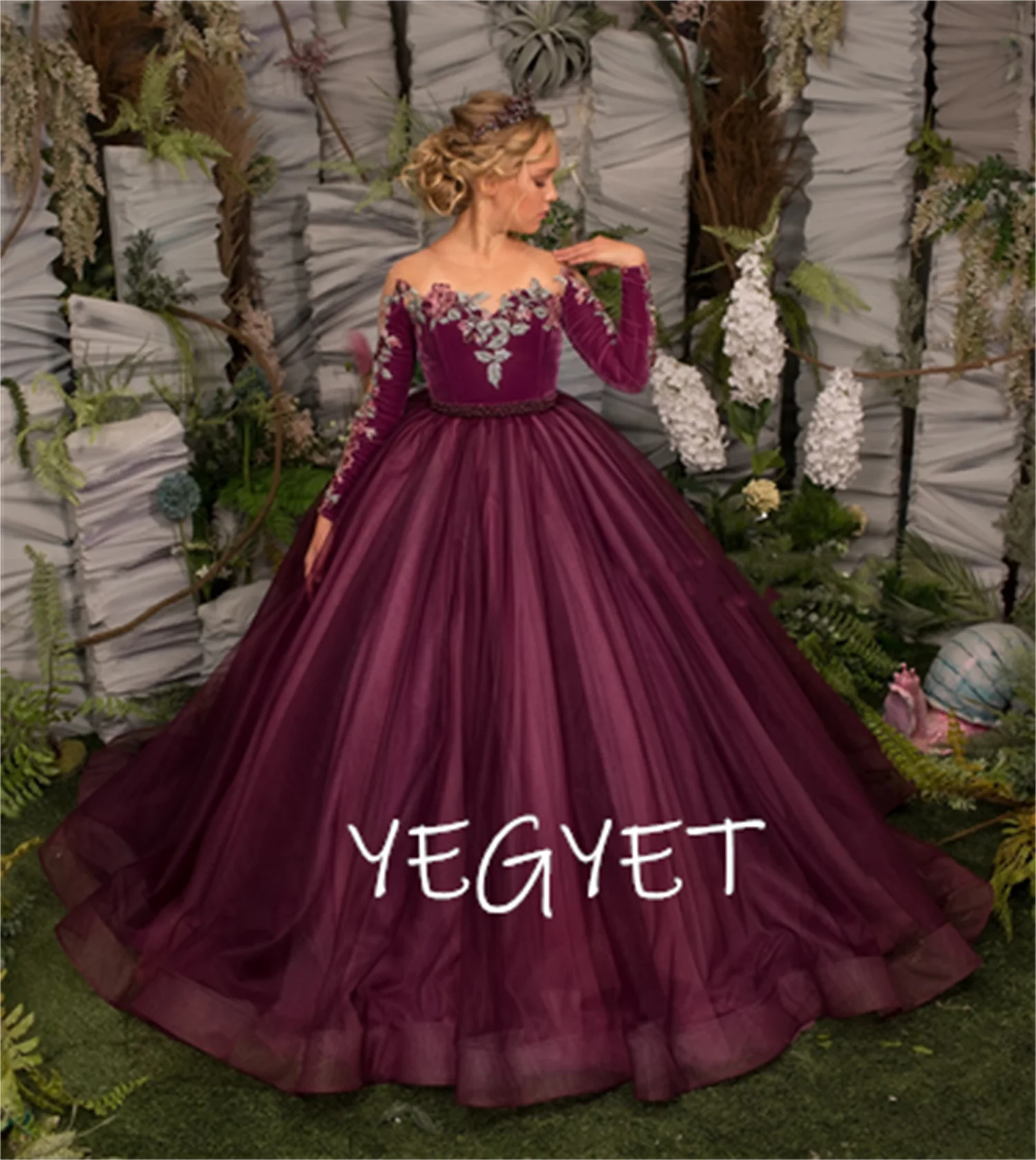 

Burgundy Tulle Velvet Flower Girl Dresses Long Sleeve Princess Girl Wedding Party Gown First Communion Dress Girl Size 1-16Y