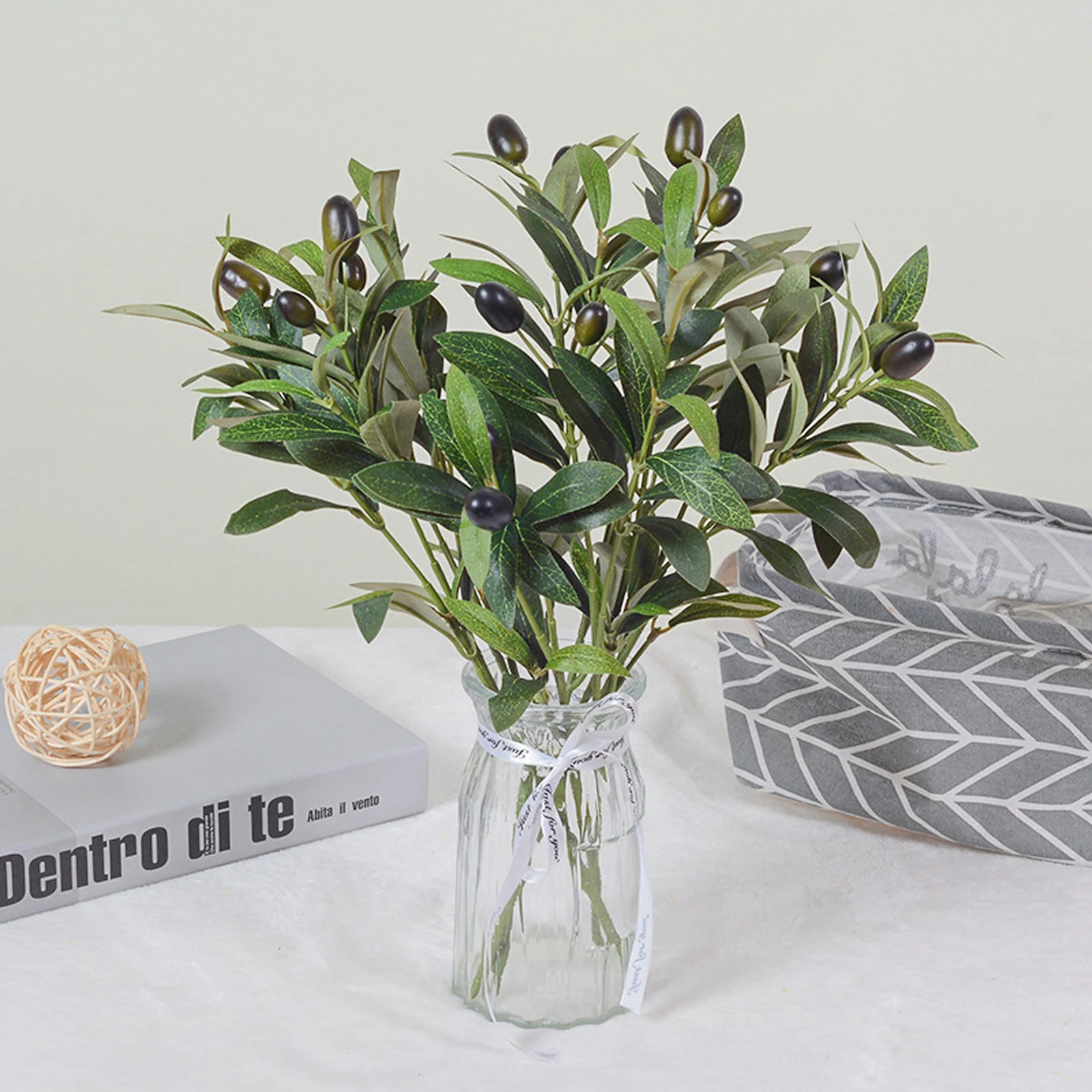 1pc Simulated Olive Branch With Fruit, Artificial Fake Green Plant, Wedding Home Decoration Photography Prop 38cm
1pc Simulated Olive Branch With Fruit, Artificial Fake Green Plant, Wedding Home Decoration Photography Prop 38cm
