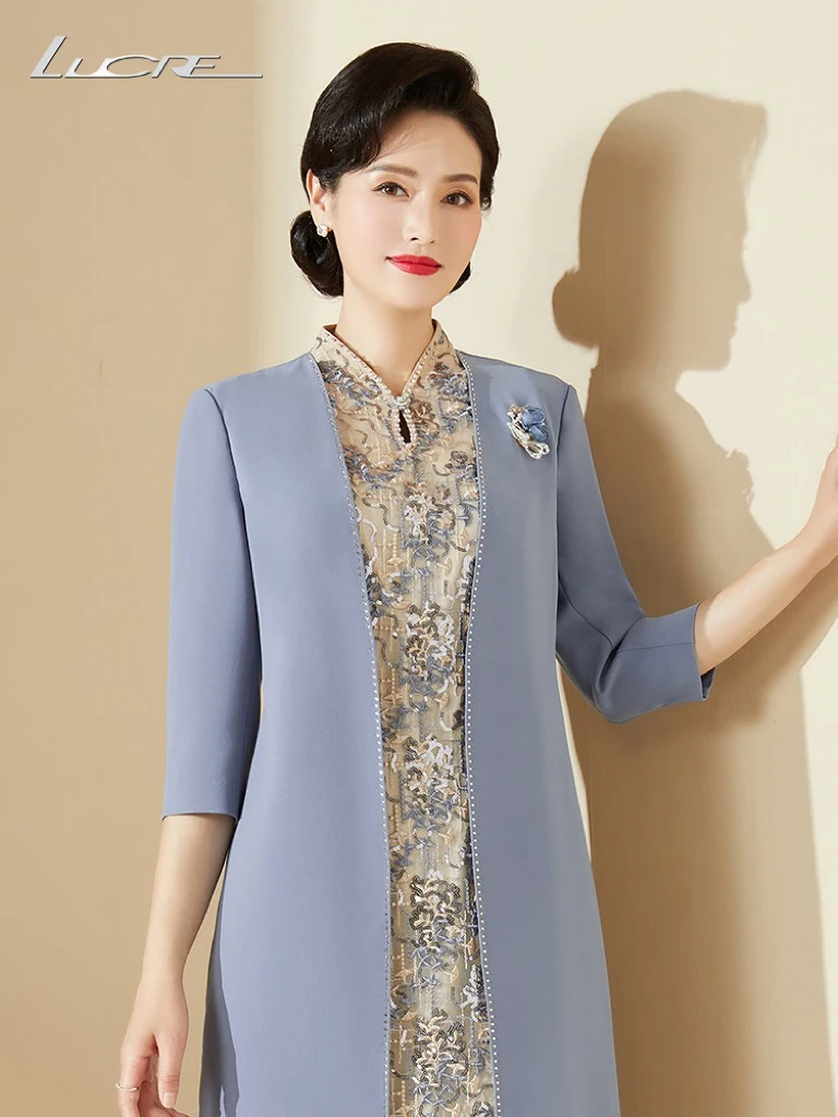 Graceful Mother of The Bride Dresses High Collar Knee Length 3/4 Sleeve With Jacket Embroidered Applique Women Wedding Gowns New
Graceful Mother of The Bride Dresses High Collar Knee Length 3/4 Sleeve With Jacket Embroidered Applique Women Wedding Gowns New