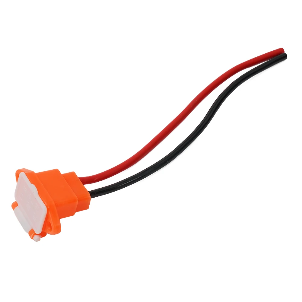 20CM Electric Scooter Vehicle Charging Socket E-bike Car Plug Cable Wire Connector For 48V 36V Automobiles Motorcycle
20CM Electric Scooter Vehicle Charging Socket E-bike Car Plug Cable Wire Connector For 48V 36V Automobiles Motorcycle