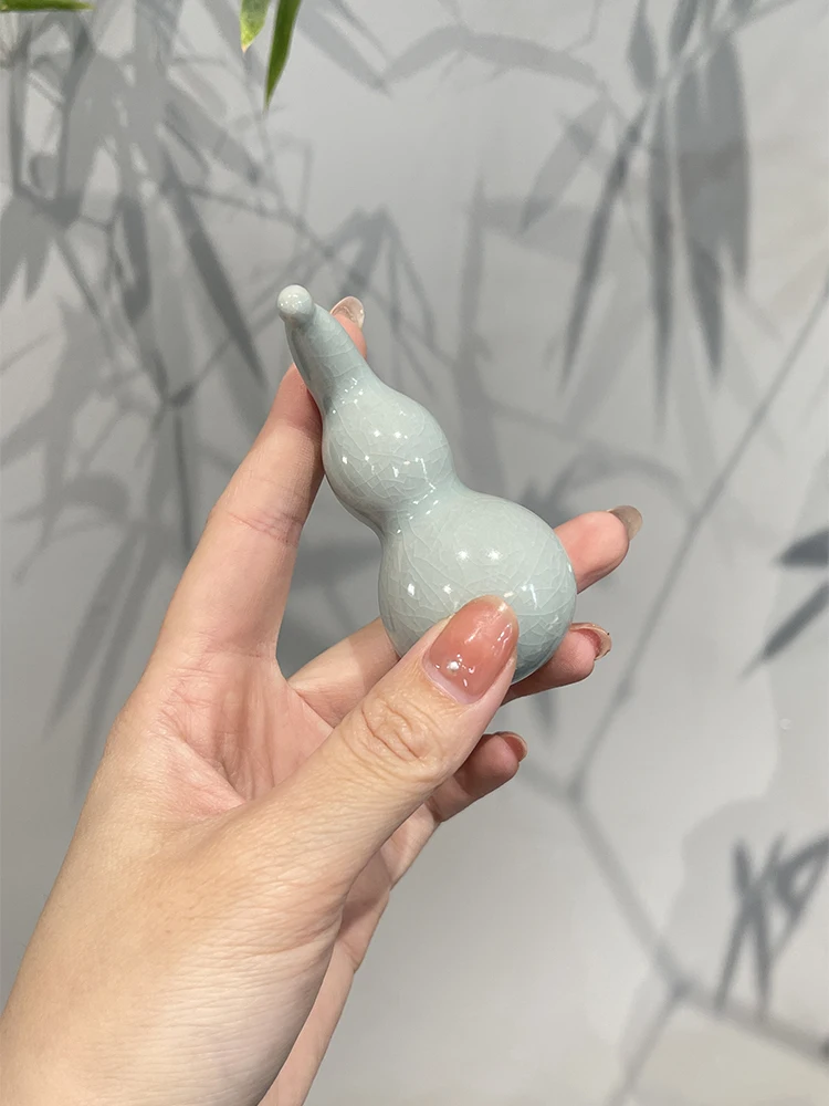 Handmade Ru Kiln Slicing Can Keep Tea Pillows, Tea Pets, Ceramic Household Tea Path Parts, Kung Fu Tea Set
Handmade Ru Kiln Slicing Can Keep Tea Pillows, Tea Pets, Ceramic Household Tea Path Parts, Kung Fu Tea Set