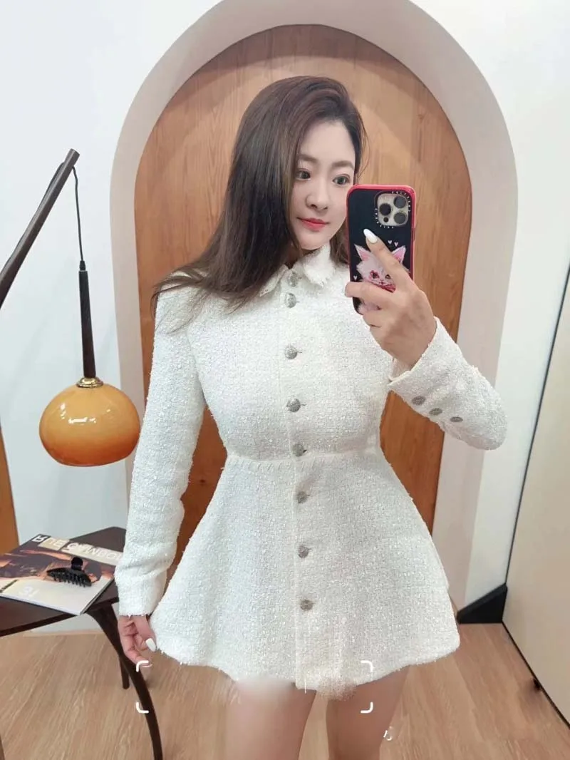 Luxury, fashionable, casual, trendy, versatile, daily commuting, elegant, age reducing polo neck long sleeved dress
Luxury, fashionable, casual, trendy, versatile, daily commuting, elegant, age reducing polo neck long sleeved dress