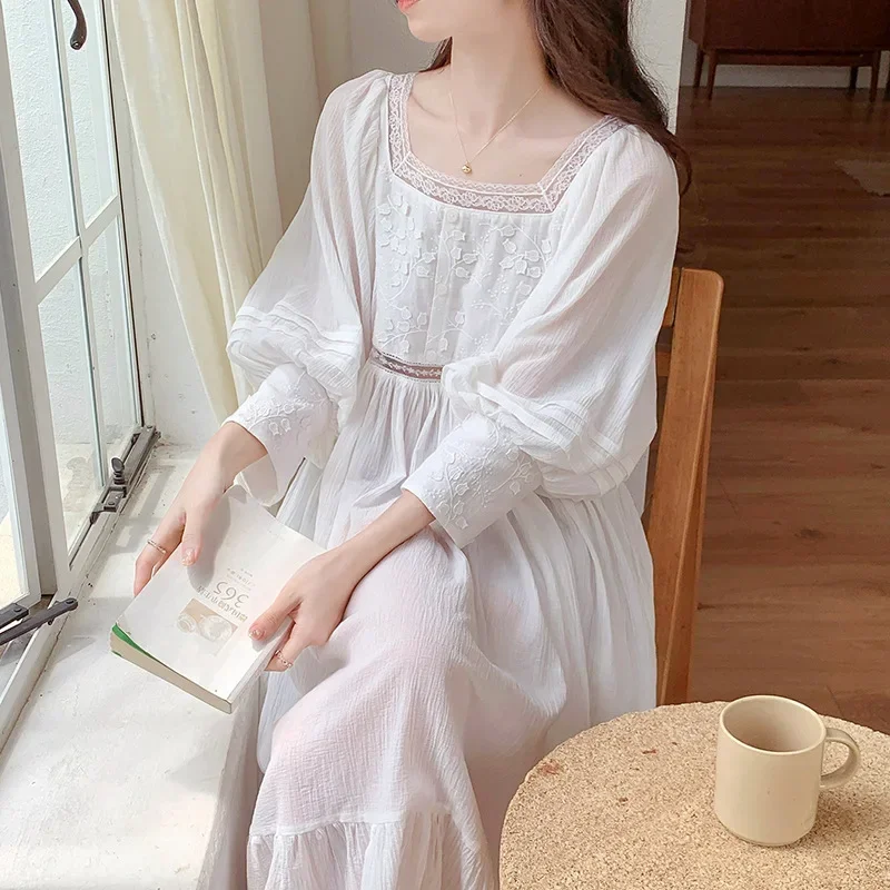 Fairy White Long Night Dress Spring Autumn Robe Cotton Nightdress Princess Sleepwear Nightwear Vintage Square Collar Nightgown
Fairy White Long Night Dress Spring Autumn Robe Cotton Nightdress Princess Sleepwear Nightwear Vintage Square Collar Nightgown