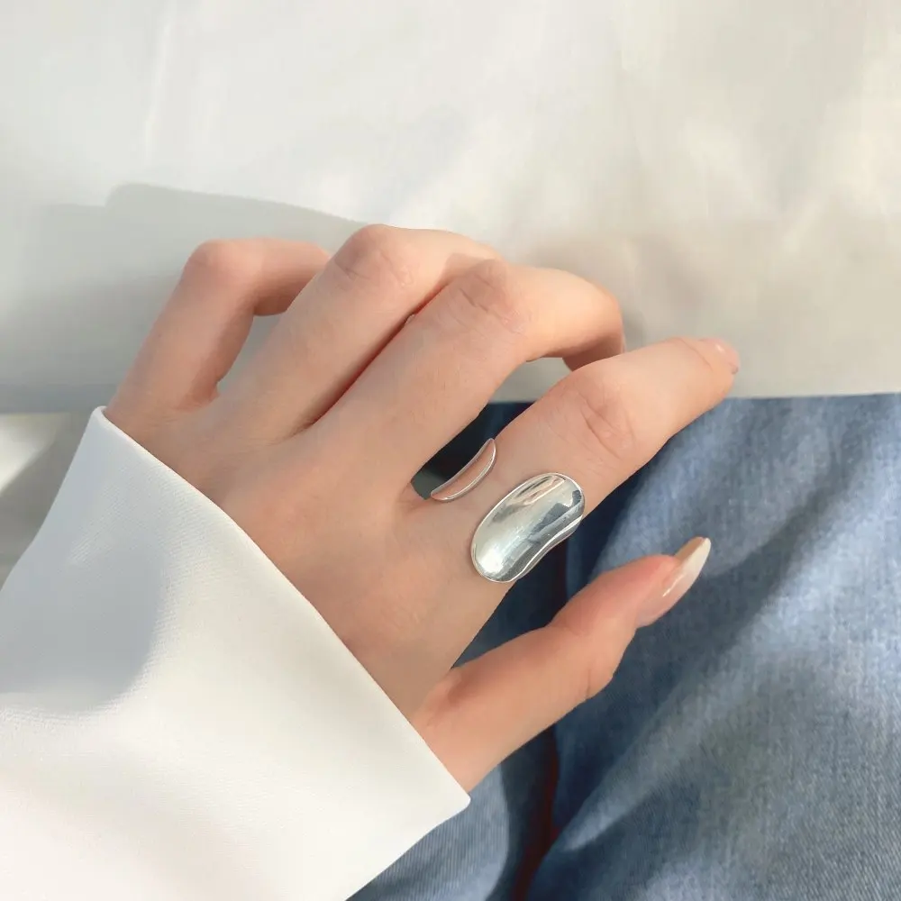

Karachis Japan and South Korea's new S925 sterling silver ring, niche, high-end, irregular design, Instagram style student
