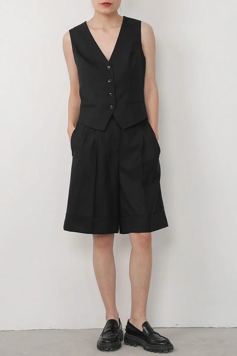 Fran*Sh0* Women Vest Jacket Wool Blended Autumn V-Neck Sleeveless Buttons Pocket Casual Office Lady Tops Elegant Luxury
Fran*Sh0* Women Vest Jacket Wool Blended Autumn V-Neck Sleeveless Buttons Pocket Casual Office Lady Tops Elegant Luxury