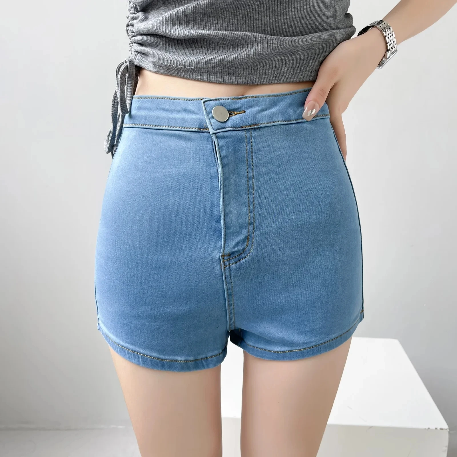 Women Blue Black Sexy Denim Shorts women summer Shorts 2022 sexy skinny mini shorts female jeans shorts
Women Blue Black Sexy Denim Shorts women summer Shorts 2022 sexy skinny mini shorts female jeans shorts