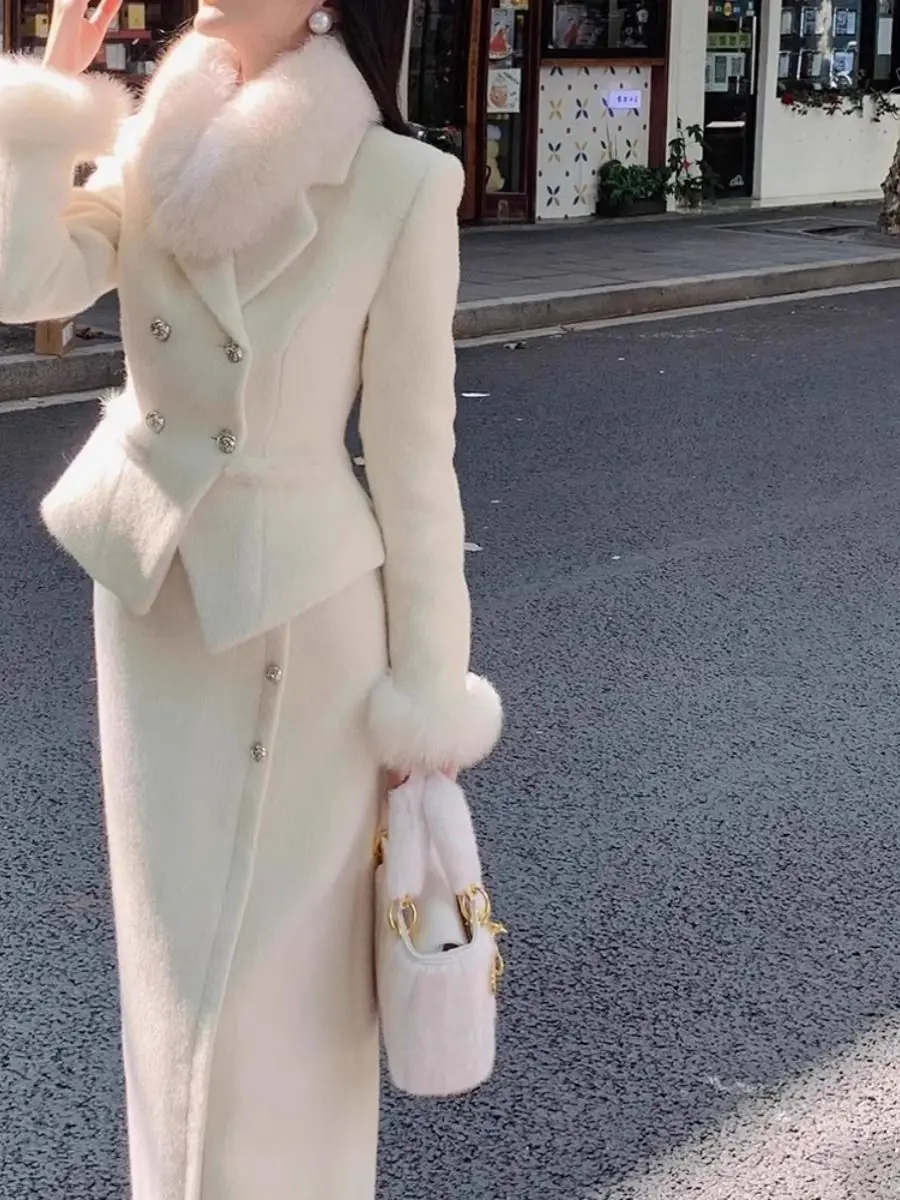 UNXX 2023 Winter Elegance Small Dress Suit Set with Korean Style Jacket and Skirt for Women Female Lady 2 Piece High-End Feeling
UNXX 2023 Winter Elegance Small Dress Suit Set with Korean Style Jacket and Skirt for Women Female Lady 2 Piece High-End Feeling