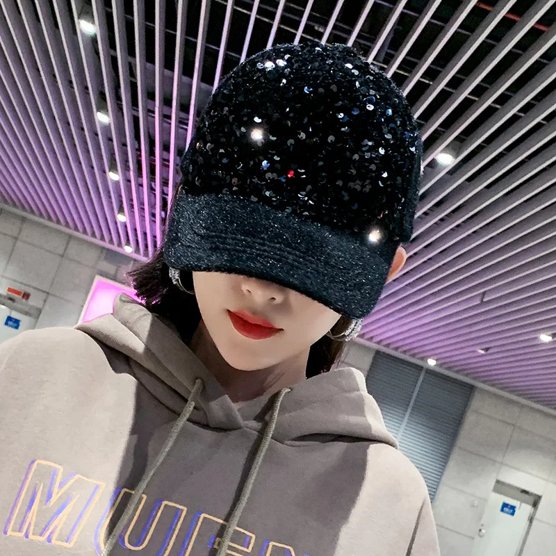 Retro Hats Ladies Casual Hat Rabbit Fur Warm Caps Sequined Baseball Cap Solid Bonnets for Women Hot Girls Trendy Shiny Bonnets
Retro Hats Ladies Casual Hat Rabbit Fur Warm Caps Sequined Baseball Cap Solid Bonnets for Women Hot Girls Trendy Shiny Bonnets