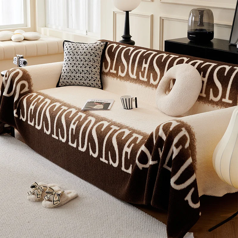 Printed Lamb Velvet Couch Cover Fabric Winter Plush Sofa Towel 2023 New Plush Blanket Sofa Cover Forros Para Muebles De Sala
Printed Lamb Velvet Couch Cover Fabric Winter Plush Sofa Towel 2023 New Plush Blanket Sofa Cover Forros Para Muebles De Sala