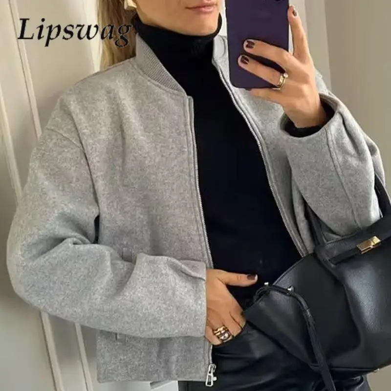 Autumn Winter Solid Color Zipper Top Cardigan Fashion Versatile Baseball Jacket Casual Commuter Women Long-Sleeve Pocket Coat
Autumn Winter Solid Color Zipper Top Cardigan Fashion Versatile Baseball Jacket Casual Commuter Women Long-Sleeve Pocket Coat
