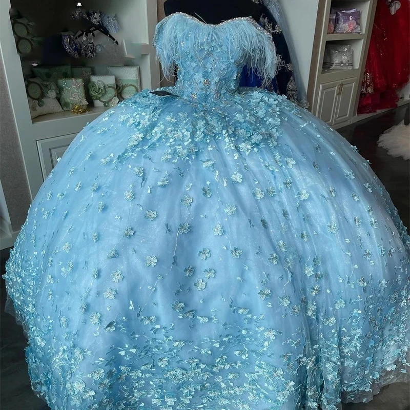 Sky Blue Off The Shoulder Beading Crystal Quinceanera Dresses Ball Gown Appliques Lace Feather Sweet 15 Vestidos De XV Años
Sky Blue Off The Shoulder Beading Crystal Quinceanera Dresses Ball Gown Appliques Lace Feather Sweet 15 Vestidos De XV Años