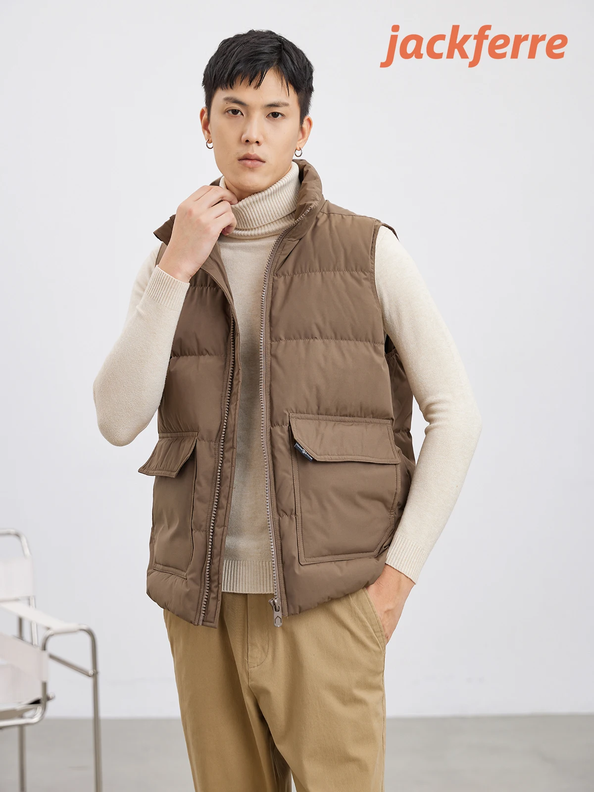 Jackferre Down Vest 90% Duck Down 2023 Warm Fashion Soft Solid Color Vests For Men
Jackferre Down Vest 90% Duck Down 2023 Warm Fashion Soft Solid Color Vests For Men
