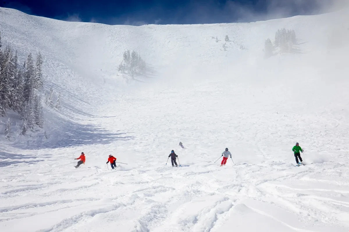 Дополнительная плата, специальная добавка
Дополнительная плата, специальная добавка