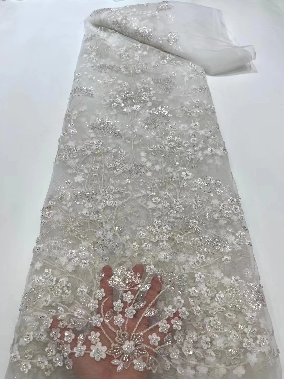 African 3D Sequins Beaded Lace Fabric 2023 High Quality Lace 5 Yards Embroidery French Mesh Lace Fabric Nigerian Lace Fabrics
African 3D Sequins Beaded Lace Fabric 2023 High Quality Lace 5 Yards Embroidery French Mesh Lace Fabric Nigerian Lace Fabrics
