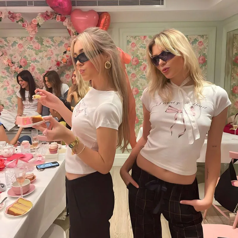 2000s 90s Pink Ribbon Shirt 2024 Protect Your Heart Crop Top Baby Tee - Pink Bow Baby Tee, Coquette Aesthetic Soft Girl Era Y2K
2000s 90s Pink Ribbon Shirt 2024 Protect Your Heart Crop Top Baby Tee - Pink Bow Baby Tee, Coquette Aesthetic Soft Girl Era Y2K