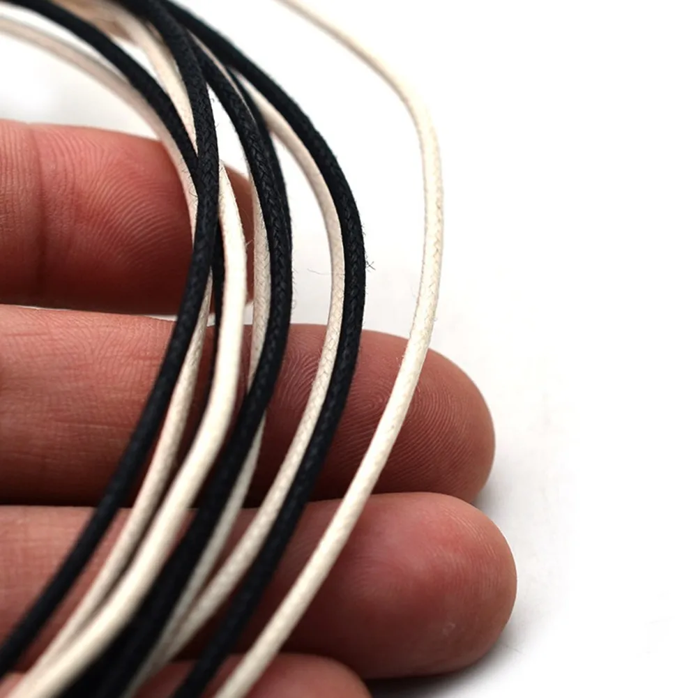 2Meter White+Black Guitar Wire Cloth Vintage Waxed For Pickups Pots Accessories Cloth-covered Pre-tinned Pushback Replacement
2Meter White+Black Guitar Wire Cloth Vintage Waxed For Pickups Pots Accessories Cloth-covered Pre-tinned Pushback Replacement