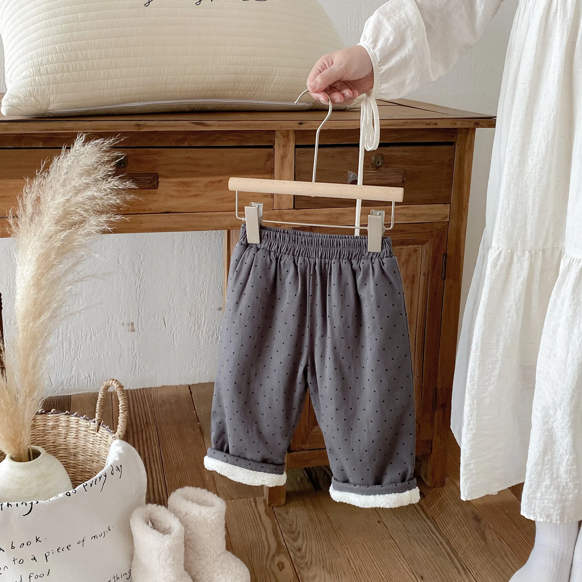 2025 Winter New Children Casual Pants Plus Velvet Thick Girls Dot Print Trousers Baby Boy Fleece Harem Pants Kids Warm Clothes 12 Scc078f74565a44468b368911bfff8c81f