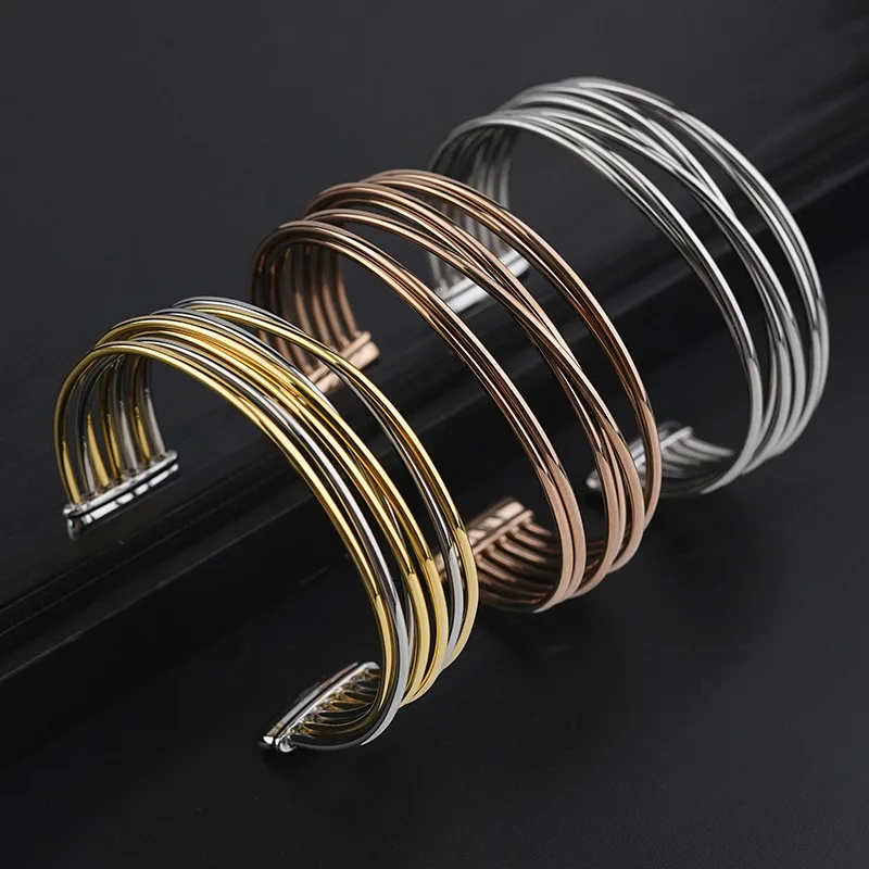 European and American multilayer stainless steel bracelet bracelet female niche design cold wind senior open bracelet
European and American multilayer stainless steel bracelet bracelet female niche design cold wind senior open bracelet