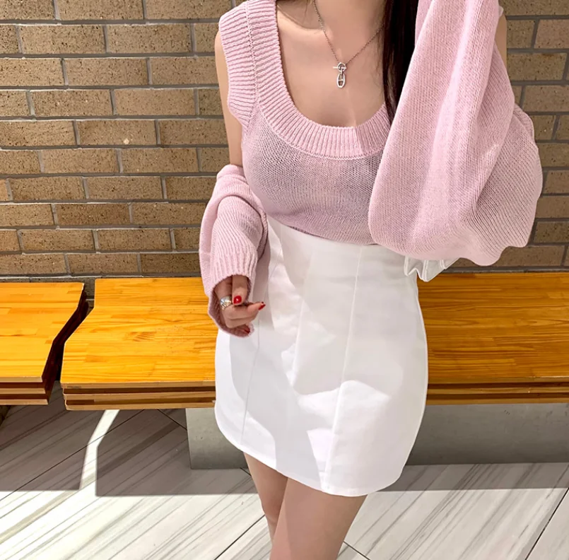 High Fanny pack hip skirt women's summer solid color all matching sexy foreign look slimming anti-exposing A-line short skirt
High Fanny pack hip skirt women's summer solid color all matching sexy foreign look slimming anti-exposing A-line short skirt