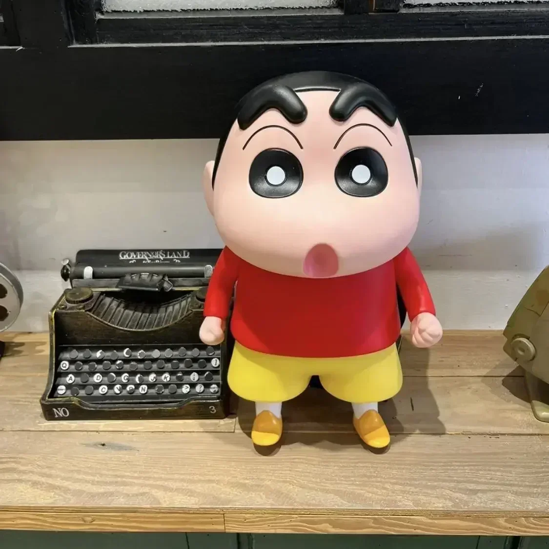 Crayon Shin-chan 40cm 1:1 Large Figure Friends Peripheral Series Model Car Ornament Doll Collection Anime Limited Surprise Gifts 
Crayon Shin-chan 40cm 1:1 Large Figure Friends Peripheral Series Model Car Ornament Doll Collection Anime Limited Surprise Gifts