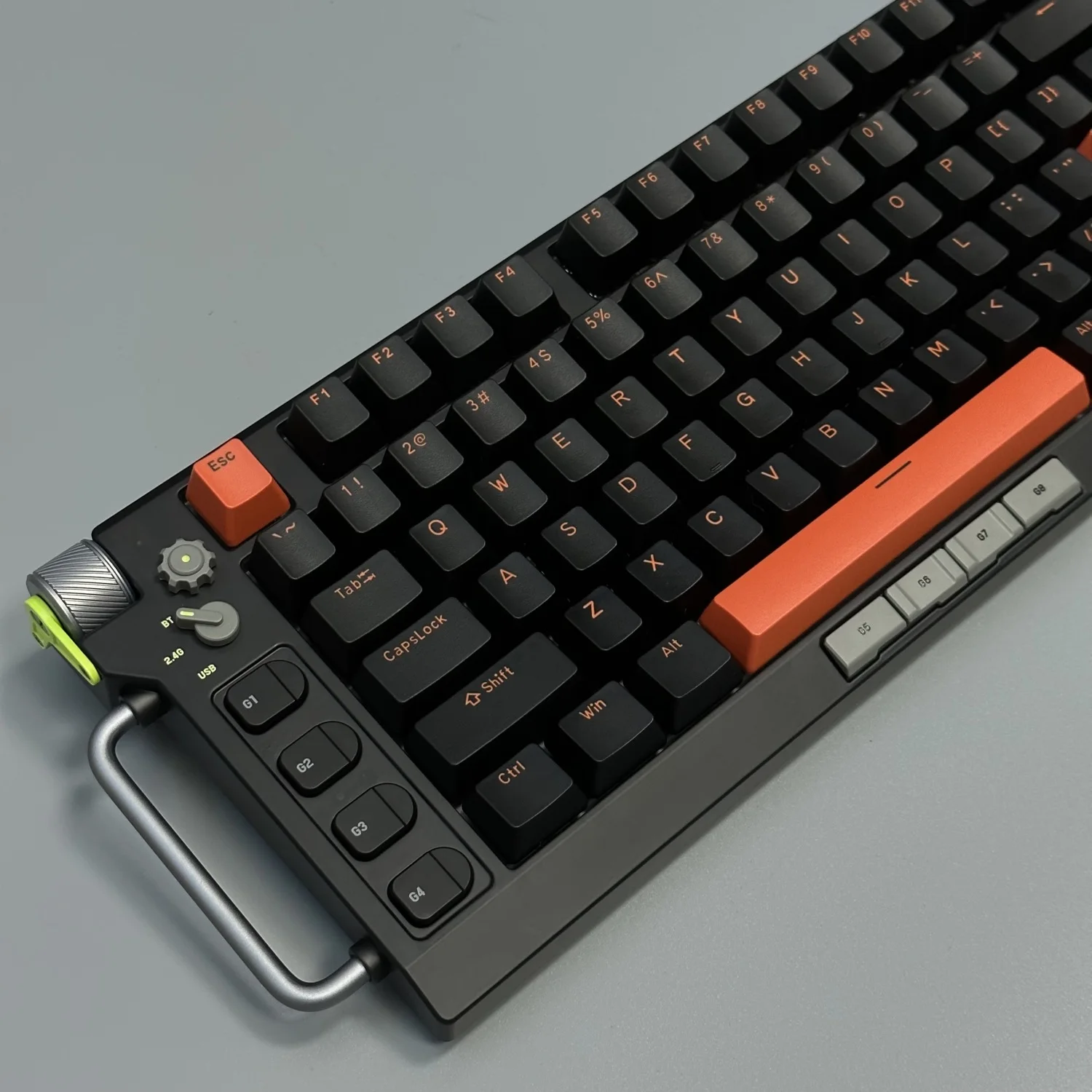 142 Key OEM Profile PBT Keycaps Double Shot Black Orange Dye Sublimation Keycap Set for DIY Custom Mechanical Keyboard MX Switch 
142 Key OEM Profile PBT Keycaps Double Shot Black Orange Dye Sublimation Keycap Set for DIY Custom Mechanical Keyboard MX Switch