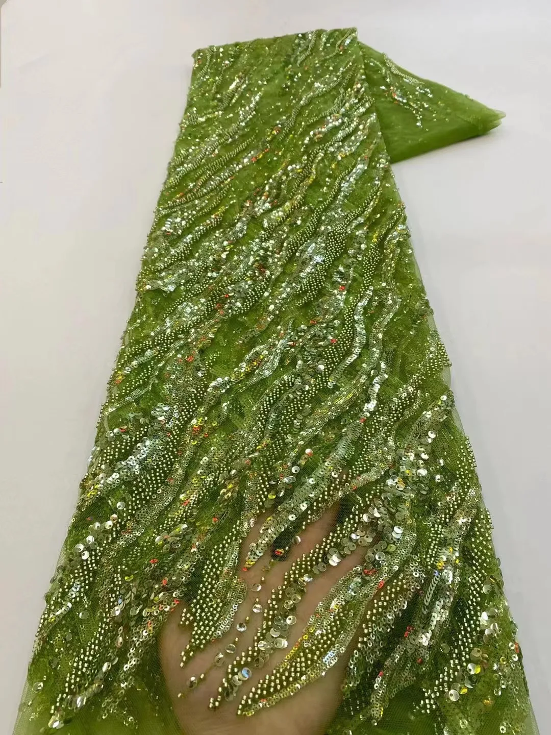 2023 Luxury French 3D Beaded Tulle Lace Fabric High Quality African Net Lace Fabrics With Sequins For Evening Dresses
2023 Luxury French 3D Beaded Tulle Lace Fabric High Quality African Net Lace Fabrics With Sequins For Evening Dresses