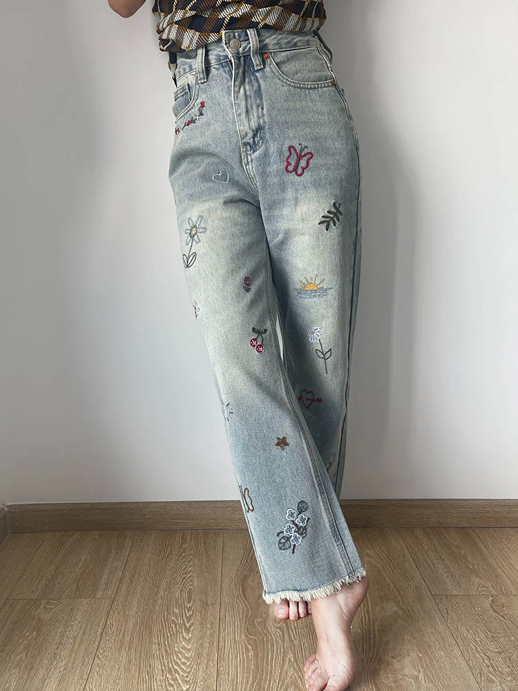 Women Vintage Butterfly Star Embroidered Frayed Hem Denim Ankle Length Jeans 2023 New In
Women Vintage Butterfly Star Embroidered Frayed Hem Denim Ankle Length Jeans 2023 New In