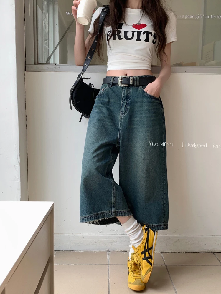 

2024 Y2k Retro Women Low Waisted Blue Wash Cropped Baggy Jeans Wide Leg Frayed Denim Short Pants