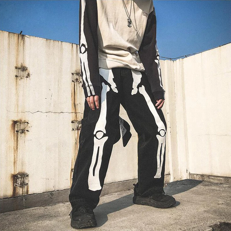 Men Fashion Skeleton Pants Loose Casual Hip Hop Trousers Black Pen's Streatwear Unisex Printed Jeans Fashion Women's Denim Pants
Men Fashion Skeleton Pants Loose Casual Hip Hop Trousers Black Pen's Streatwear Unisex Printed Jeans Fashion Women's Denim Pants