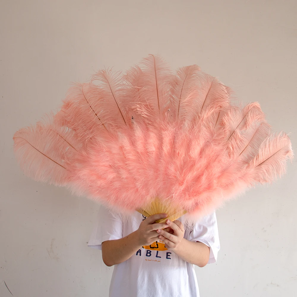 

Fashion Elegant Colored Ostrich Marabou Feathers Fan 60CM Decoration for Dancer Carnival Stage Wedding Accessory Craft Plumes
