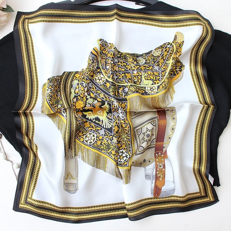 High-end Elegant Women's Elegant OL Temperament Saddle Printed Quality Plain Satin Silk Versatile Small Square Ring Scarf
High-end Elegant Women's Elegant OL Temperament Saddle Printed Quality Plain Satin Silk Versatile Small Square Ring Scarf