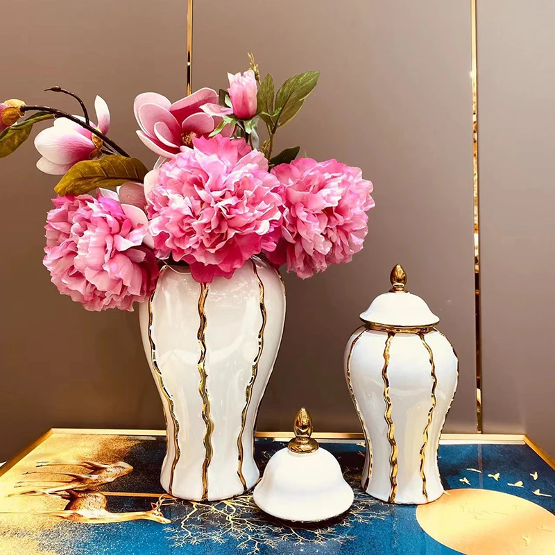 

Porcelain Large White Retro Vase Light Luxury Gold Hydroponic Home Living Room Decoration Creative Flower Arrangement Pieces