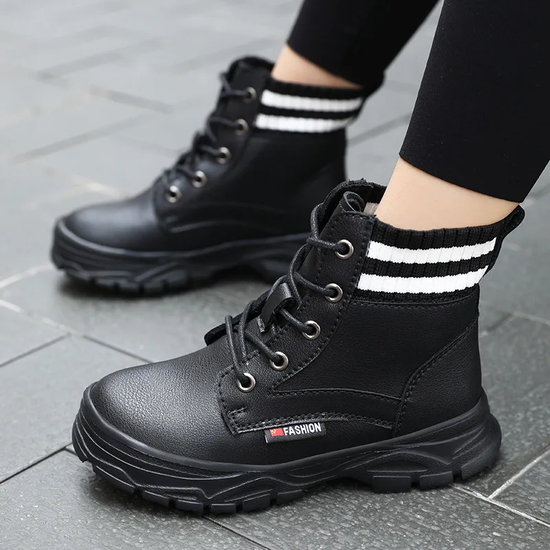 Women's Shoes 2023 Winter Plus Velvet Cotton Shoes Ladies Platform Children Snow Boots Warm Woman Boot Botas De Mujer Size 28-39
Women's Shoes 2023 Winter Plus Velvet Cotton Shoes Ladies Platform Children Snow Boots Warm Woman Boot Botas De Mujer Size 28-39
