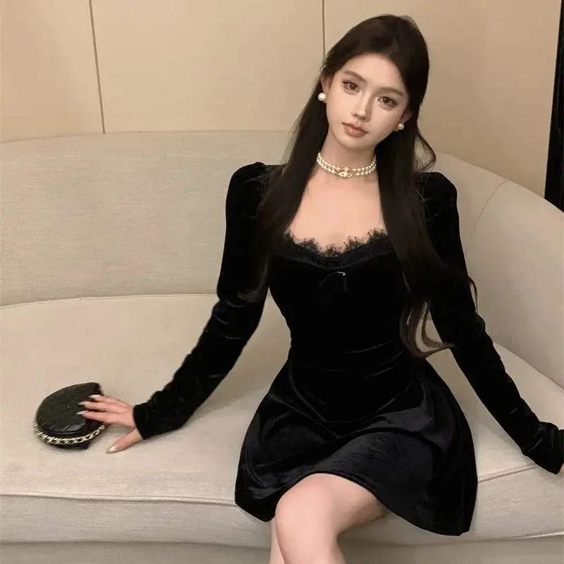 

Hsa Black lace bow velvet long sleeved dress for women autumn and winter with a waistband design Celebrity A-line dress